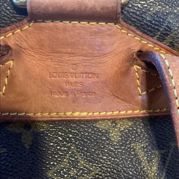 Louis Vuitton GM Backpack - Picture 5 of 8